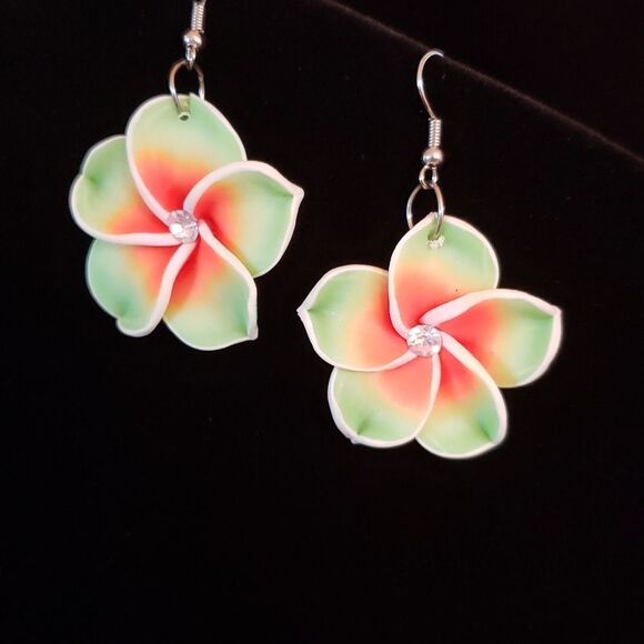 Beautiful Green Orange Tropical Flower Blossom Earrings - Picture 2 of 3